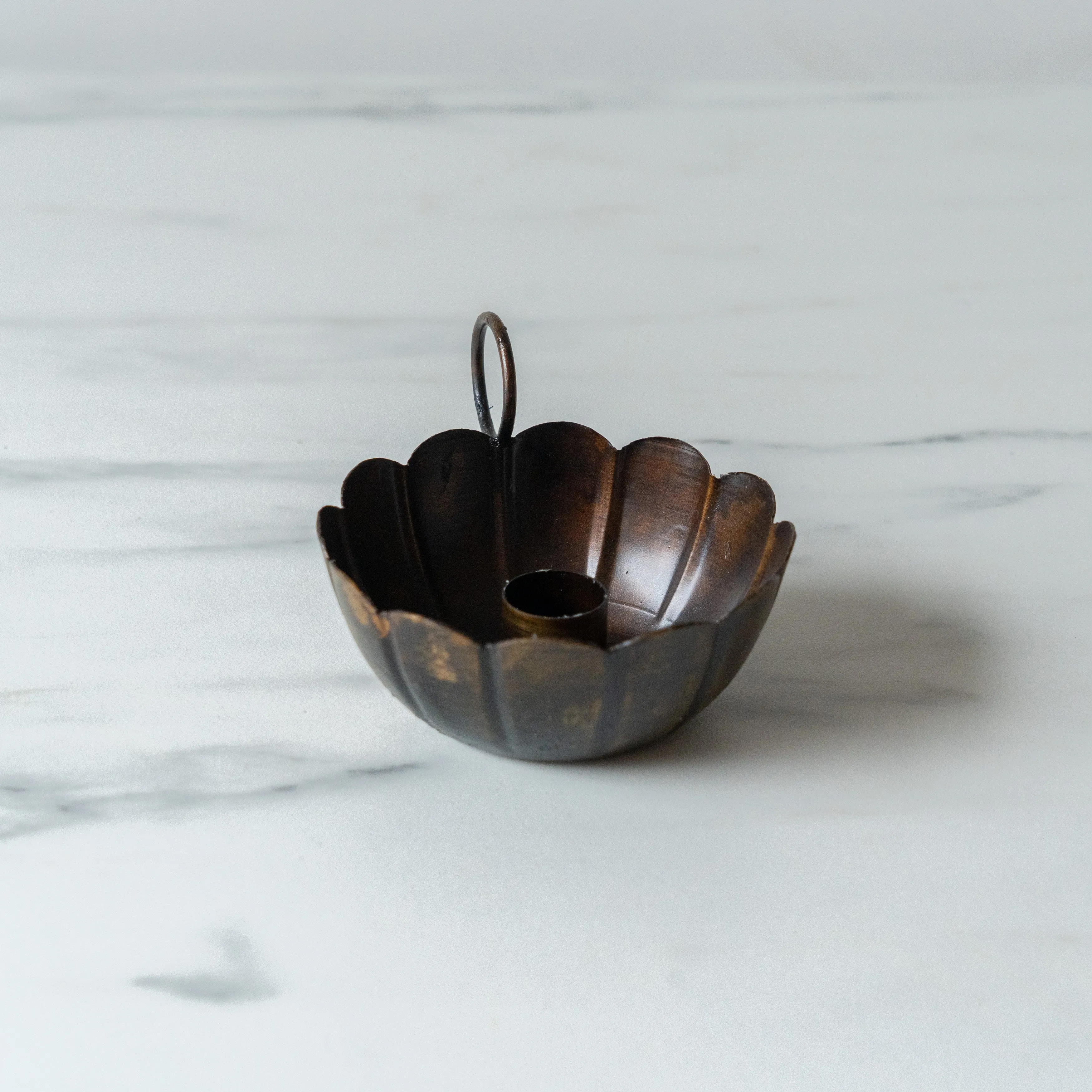 Antiqued Scallop Taper Candle Holder