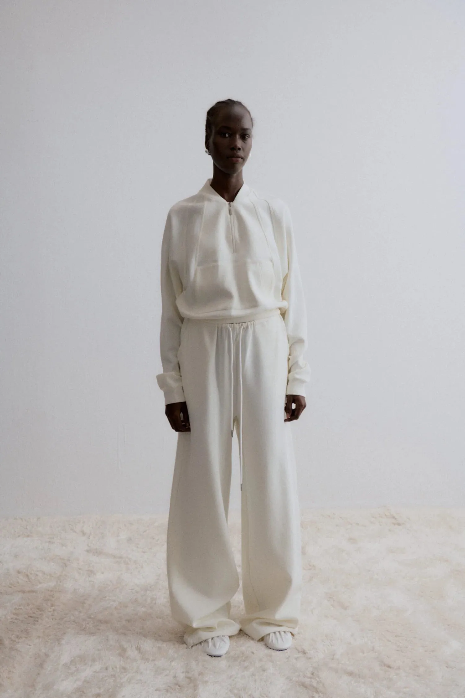 Eloa Jersey Sweater - White
