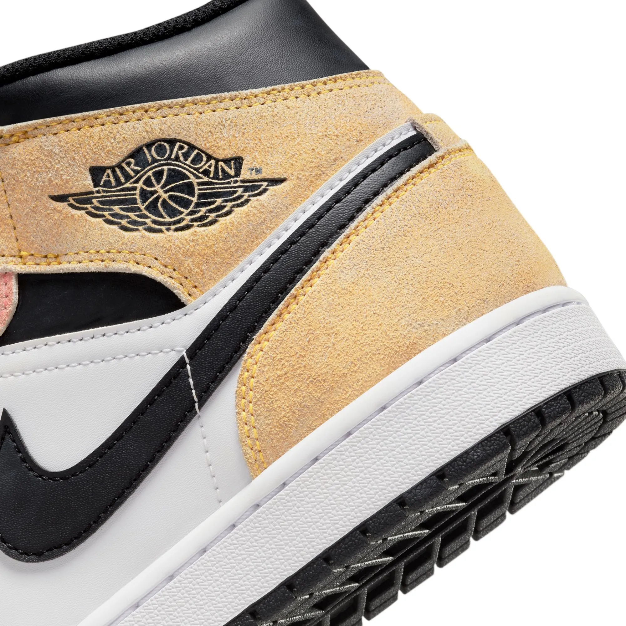 Nike Air Jordan 1 Retro MID SE